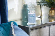 Yankee Candle Ocean Air Large Jar Candle 567g – Two Wick Glass Jar Fresh & Clean Fragrance